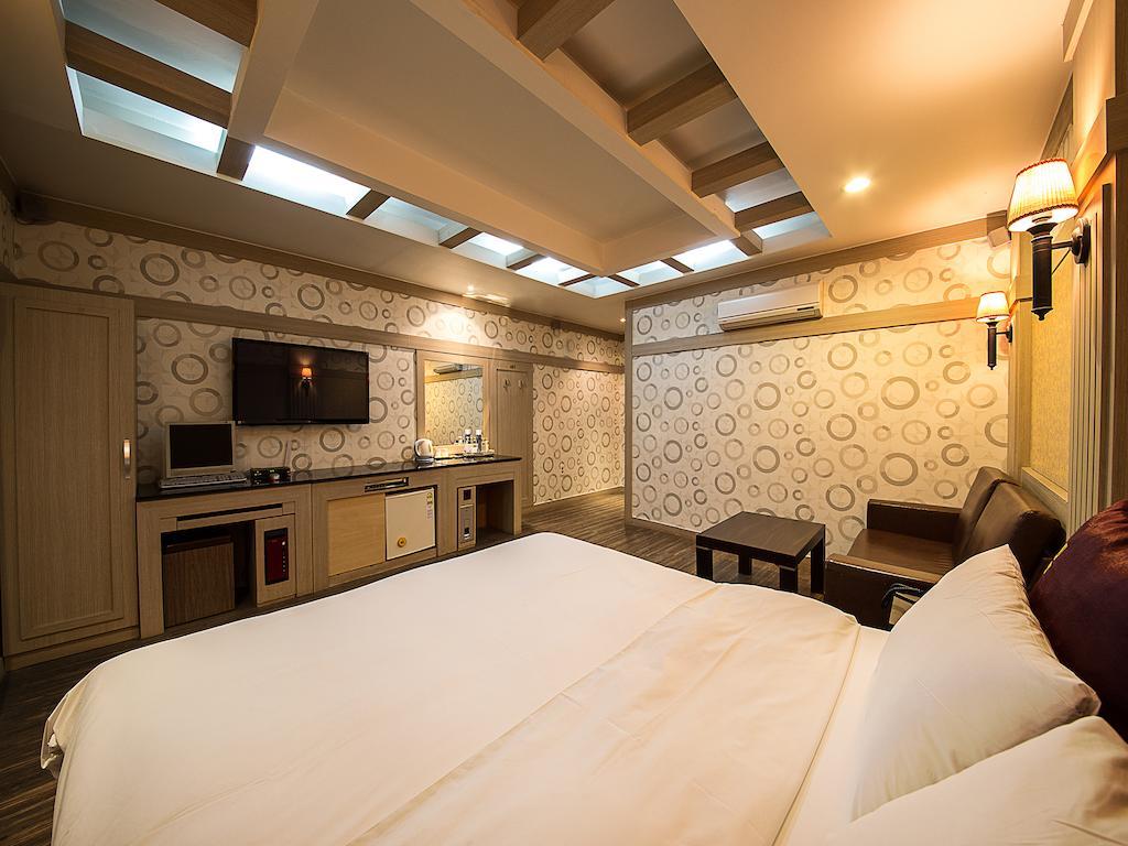 Hotel Valentine Gwangmyeong Room photo